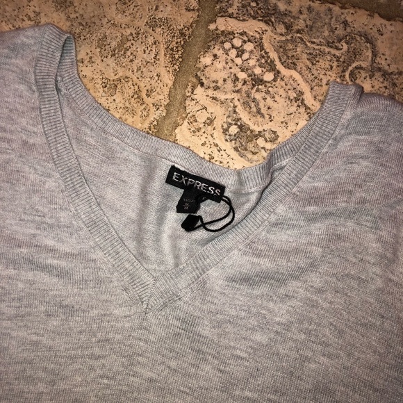 Express Sweater - Picture 2 of 2